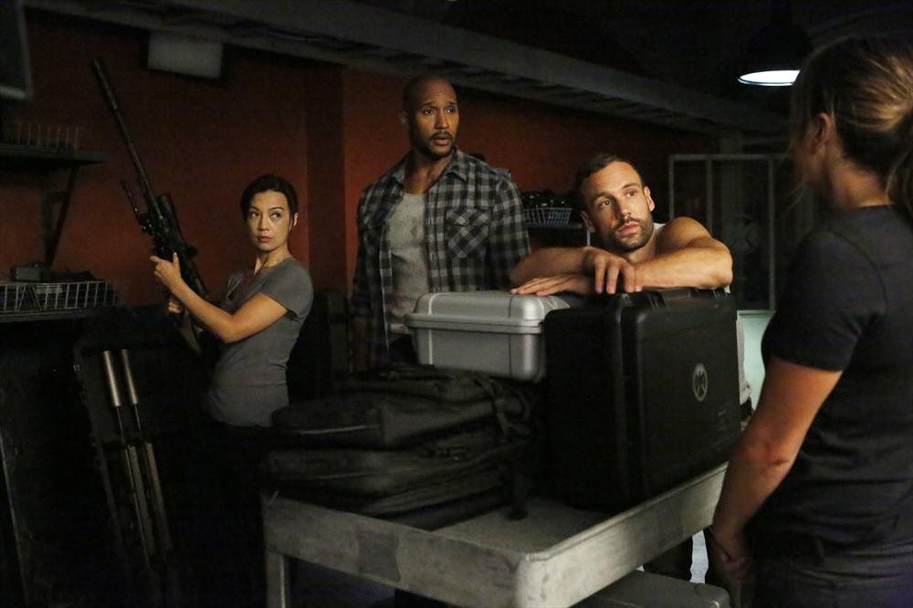 Agents of S.H.I.E.L.D. 2x03 “Making Friends and Influencing People” Promotional Photos