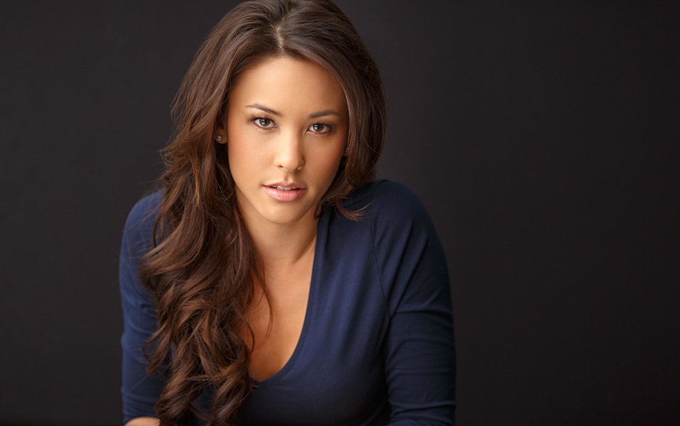 Kaitlyn Leeb Joins ABC Family's Shadowhunters as Camille Belcourt