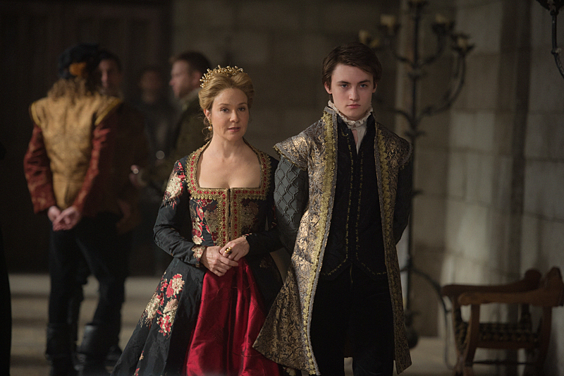 Regent Catherine de Medici walks with her son, King Charles in the 'Reign' season 3 finale.