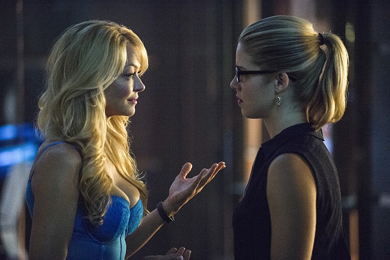 Arrow 3x05-22