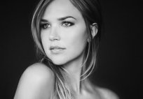 Arielle Kebbel