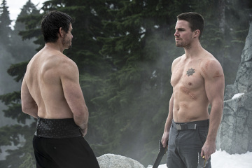 Arrow 3x09-2